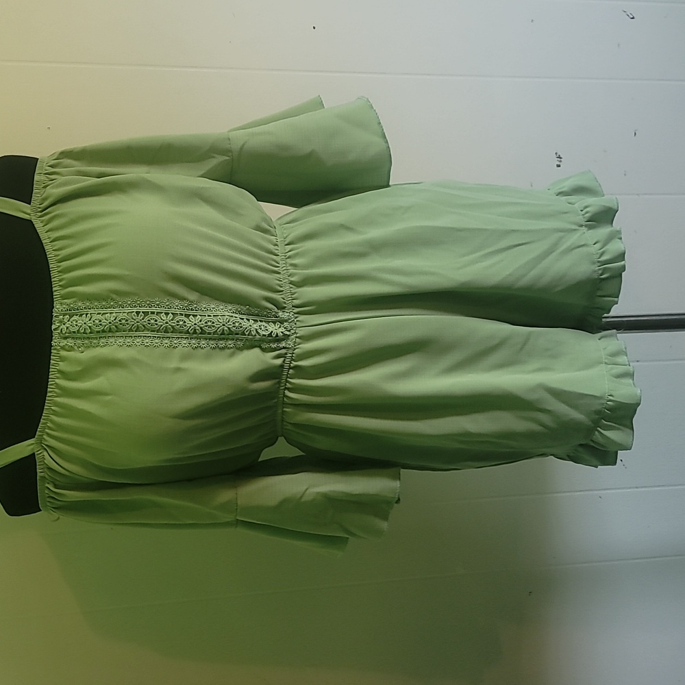 Dillard's Kid Green Romper in Size 10